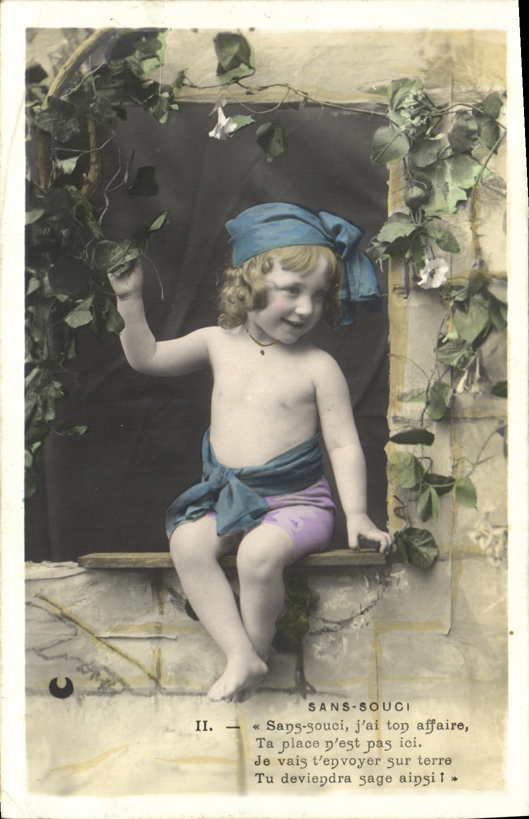 VINTAGE POSTCARD Fantasy Child Without concern