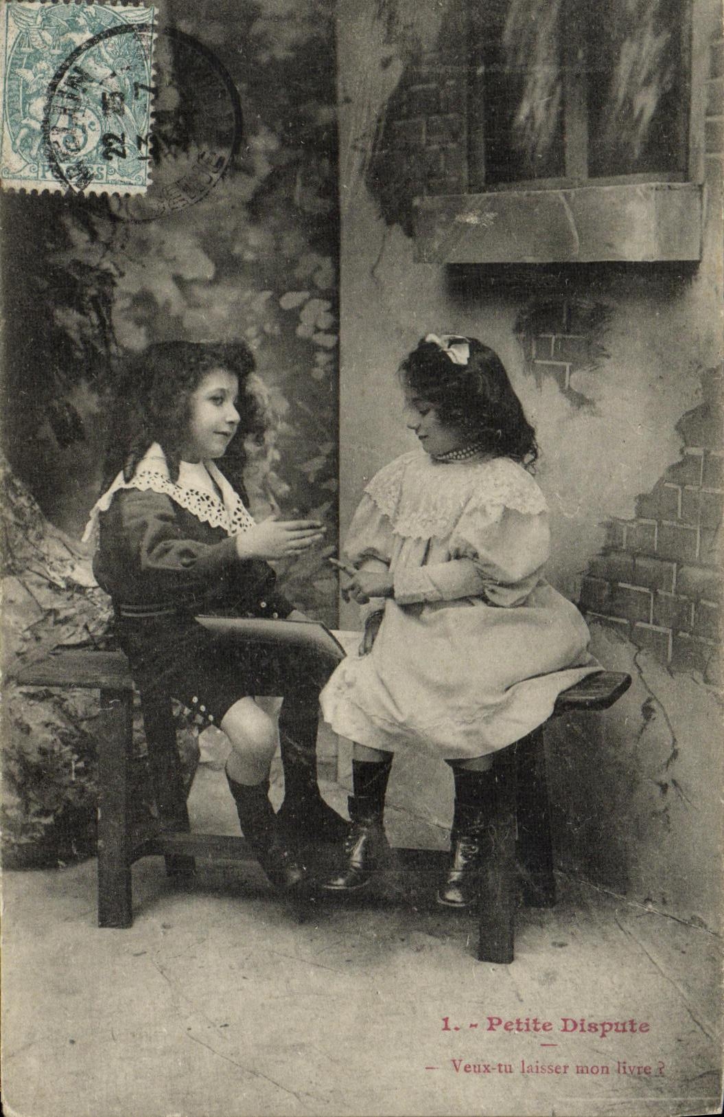 VINTAGE POSTCARD Fantaisie Small Child disputes