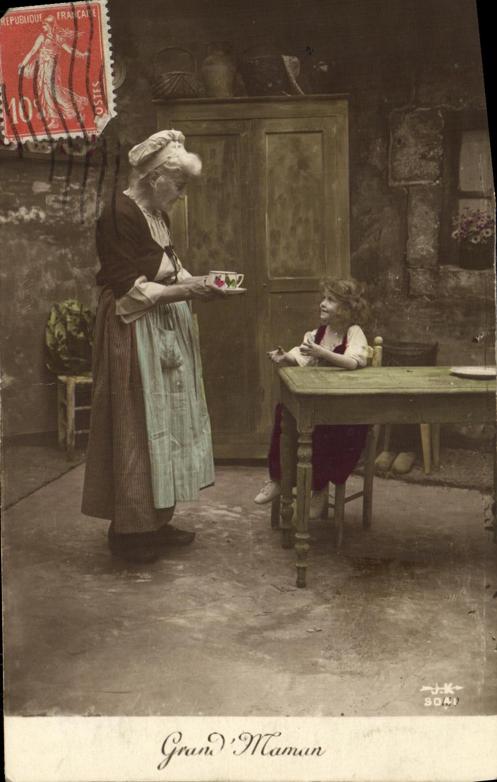 VINTAGE POSTCARD Fantasy Large Child mom