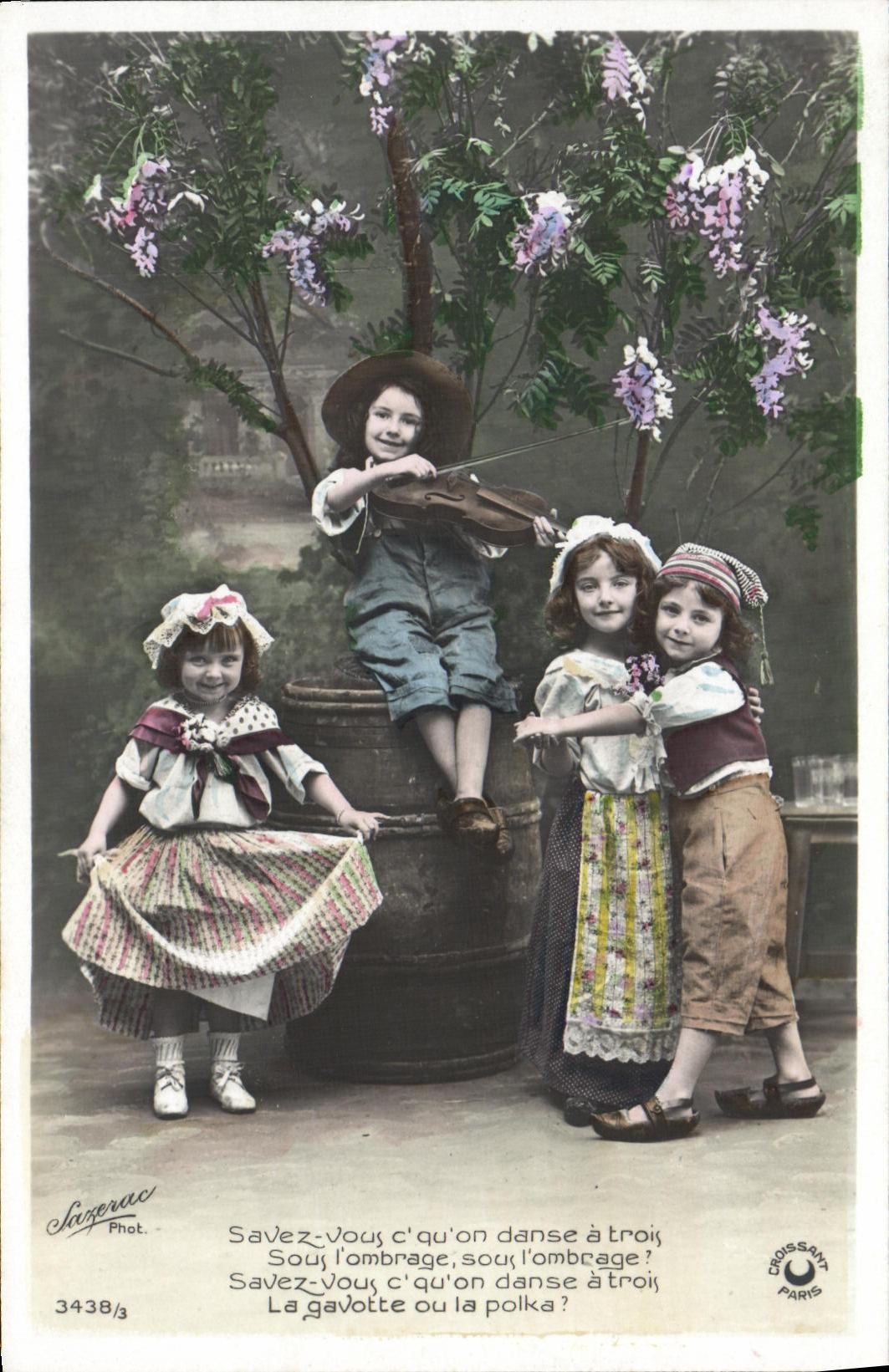 CPA Fantaisie Enfants Violon Folklore 