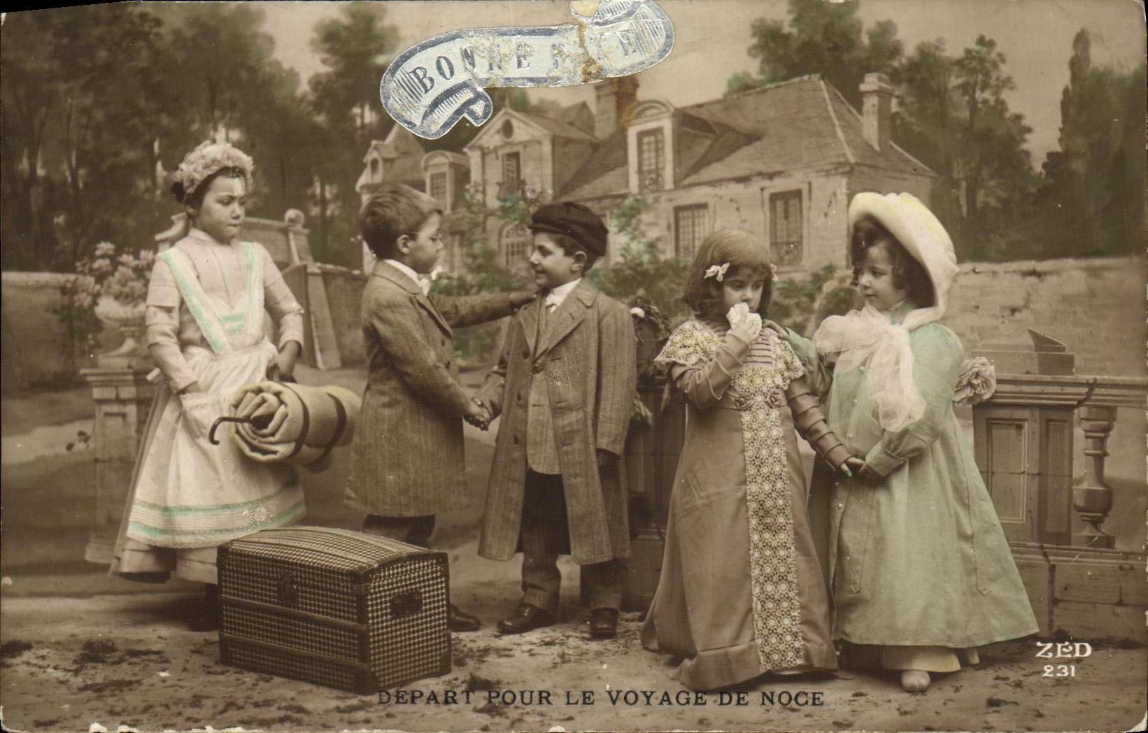 VINTAGE POSTCARD Fantasy Children Departure for the honeymoon Marriage