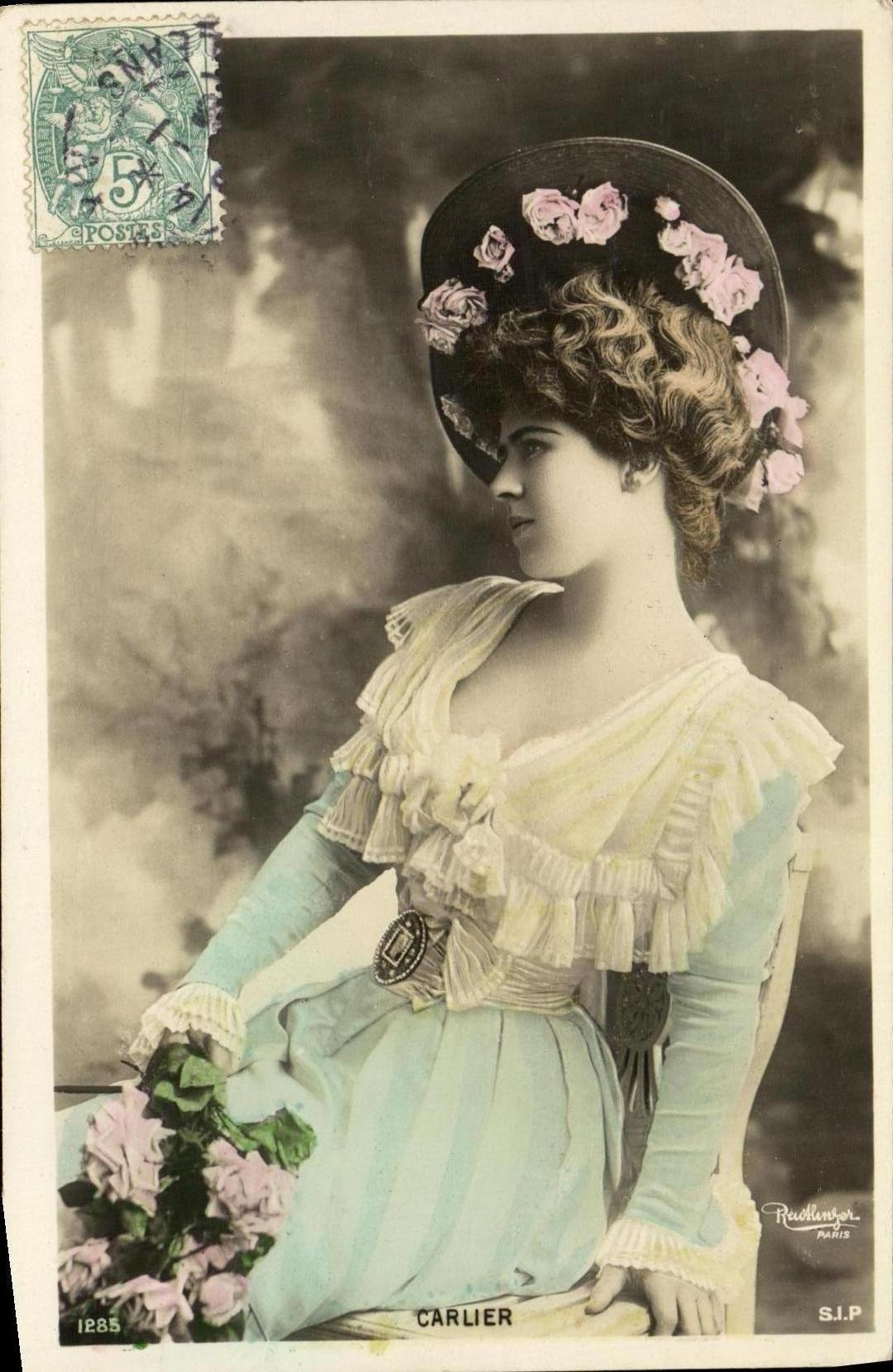 CPA Fantaisie Femme Carlier