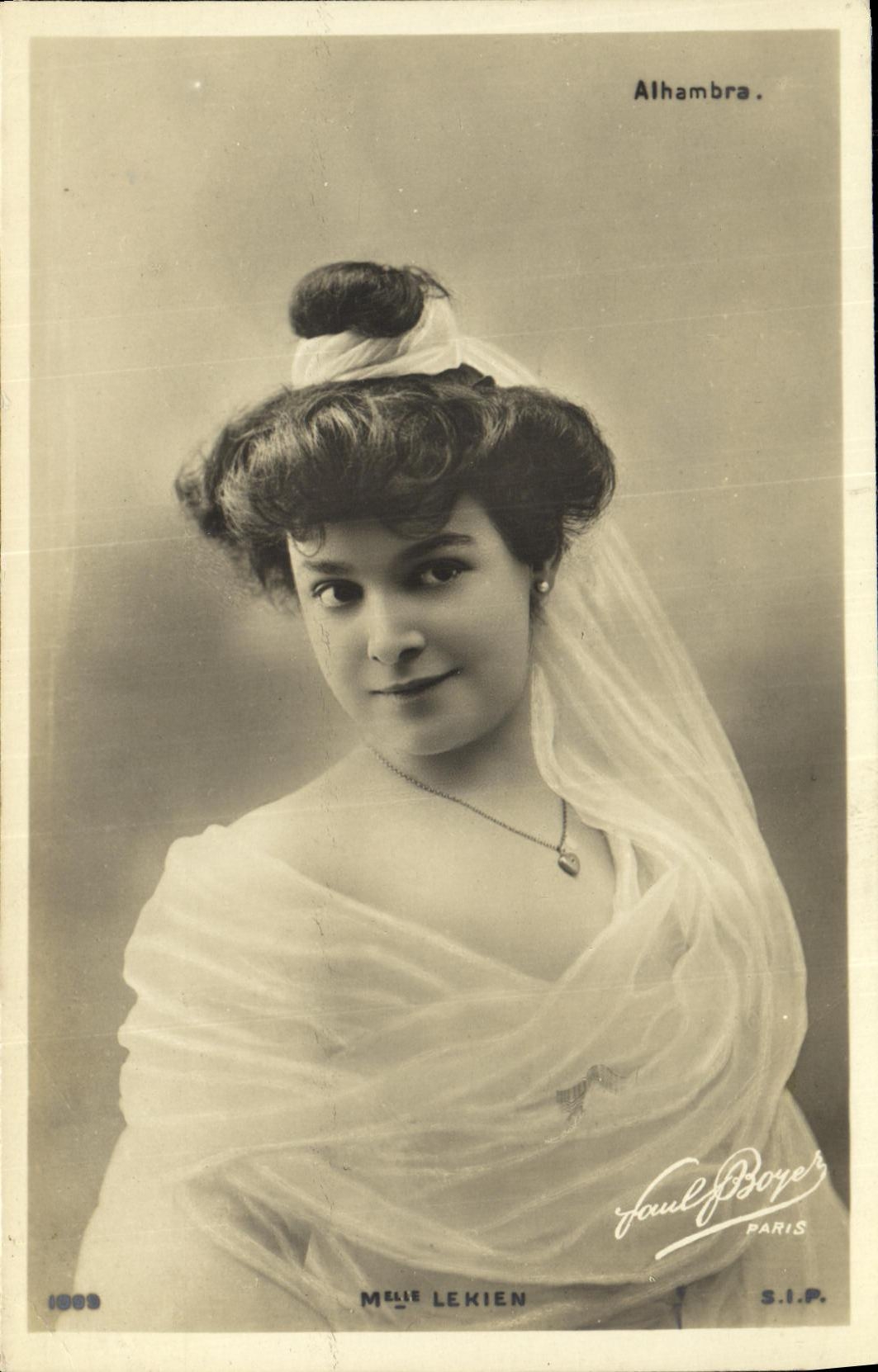 VINTAGE POSTCARD Fantasy Woman Alhambra Miss Lekien