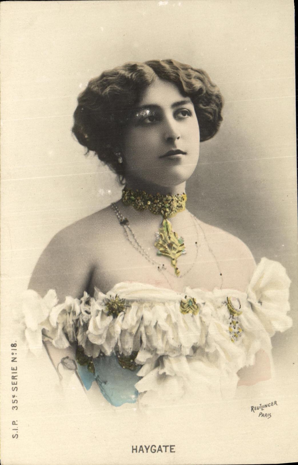 CPA Fantaisie Femme Haygate