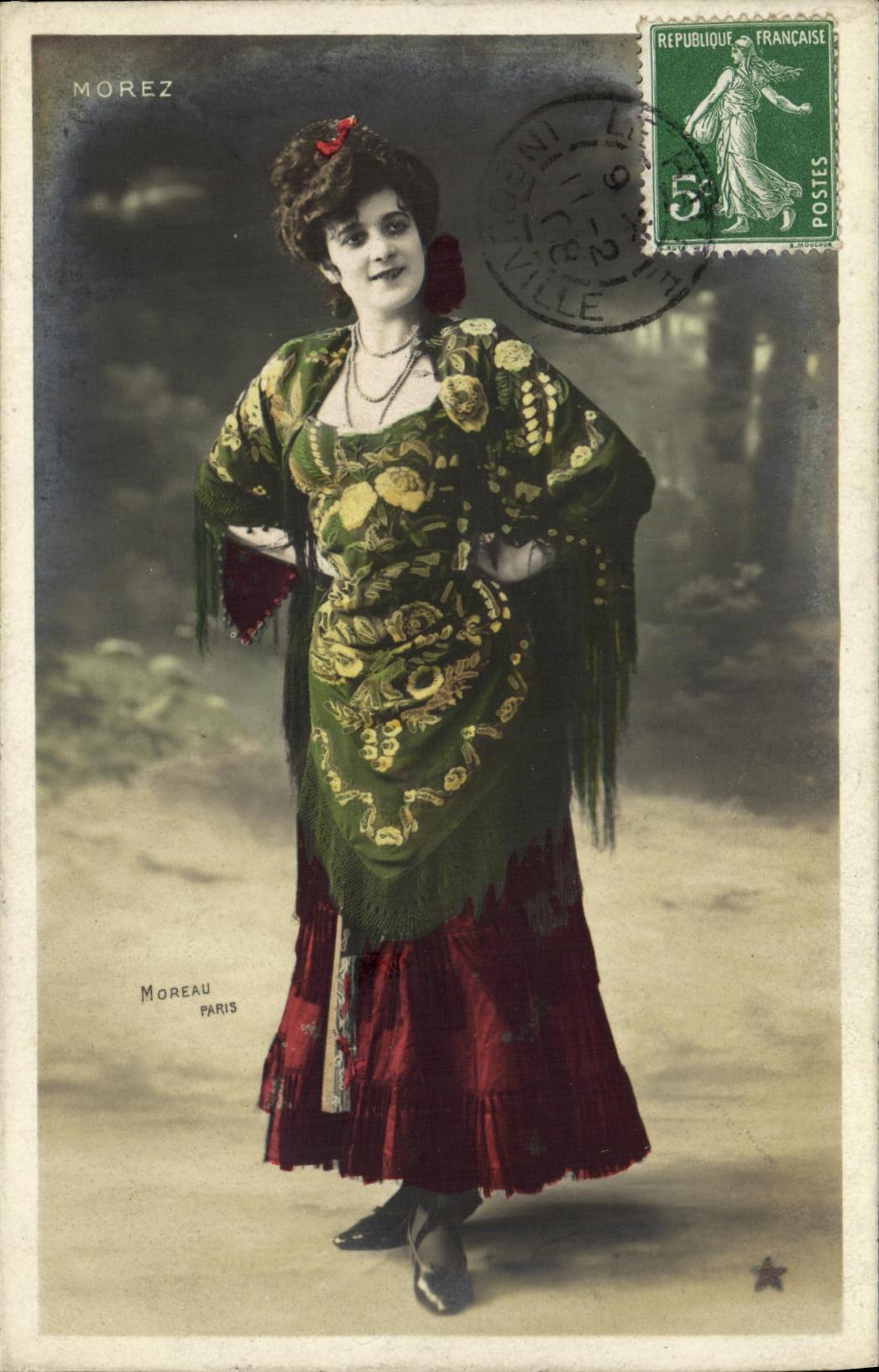 CPA Fantaisie Femme Morez