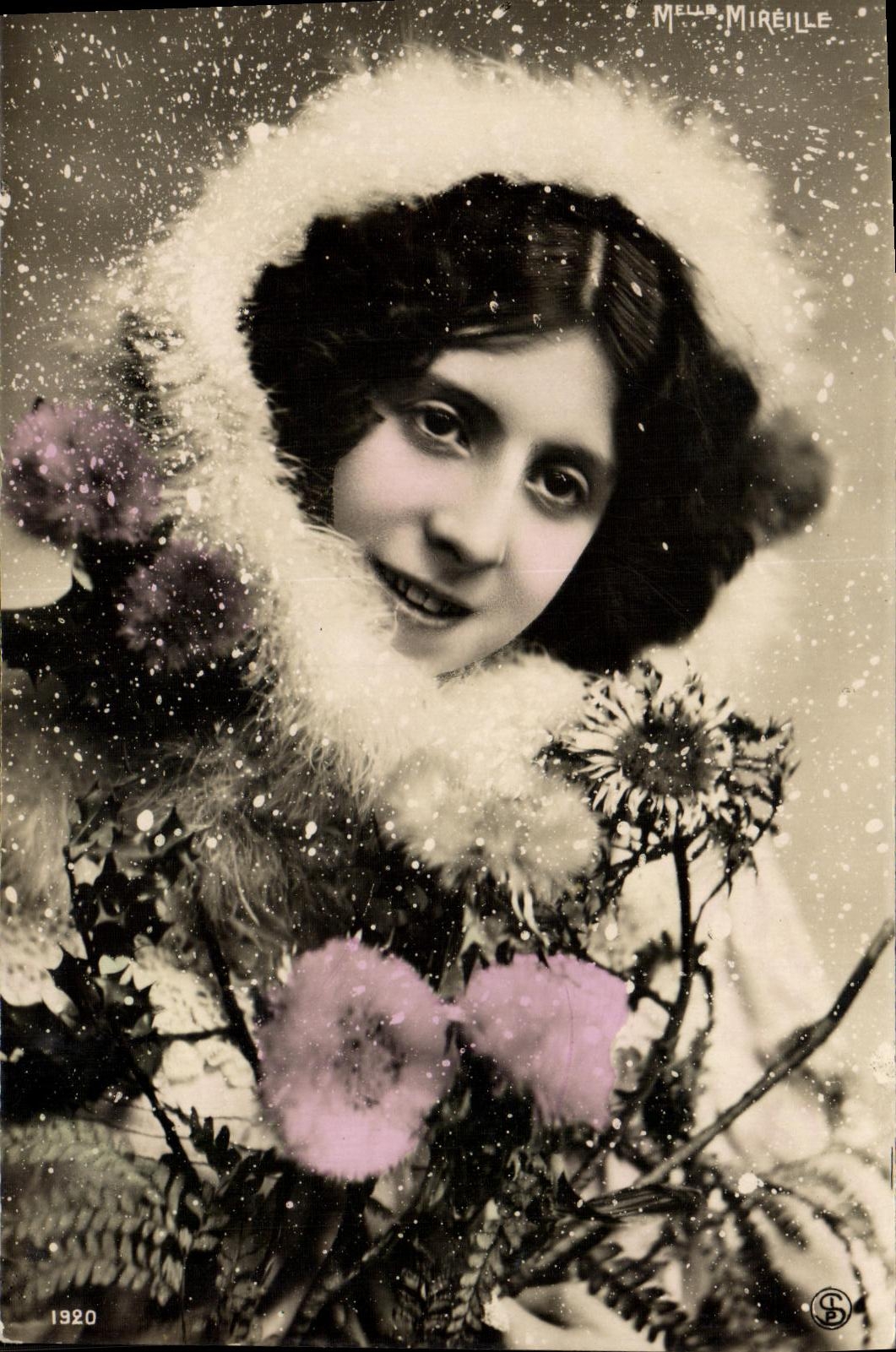 CPA Fantaisie Femme Mlle Mireille