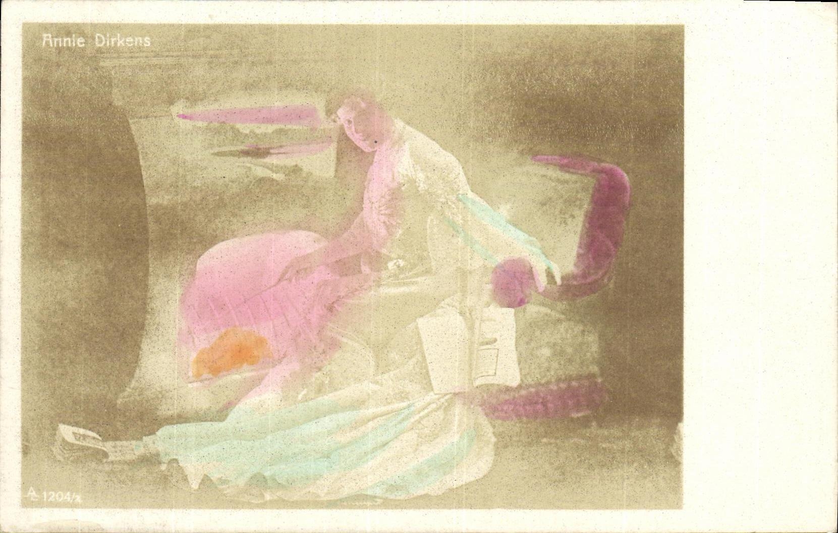 CPA Fantaisie Femme Annie Dirkens