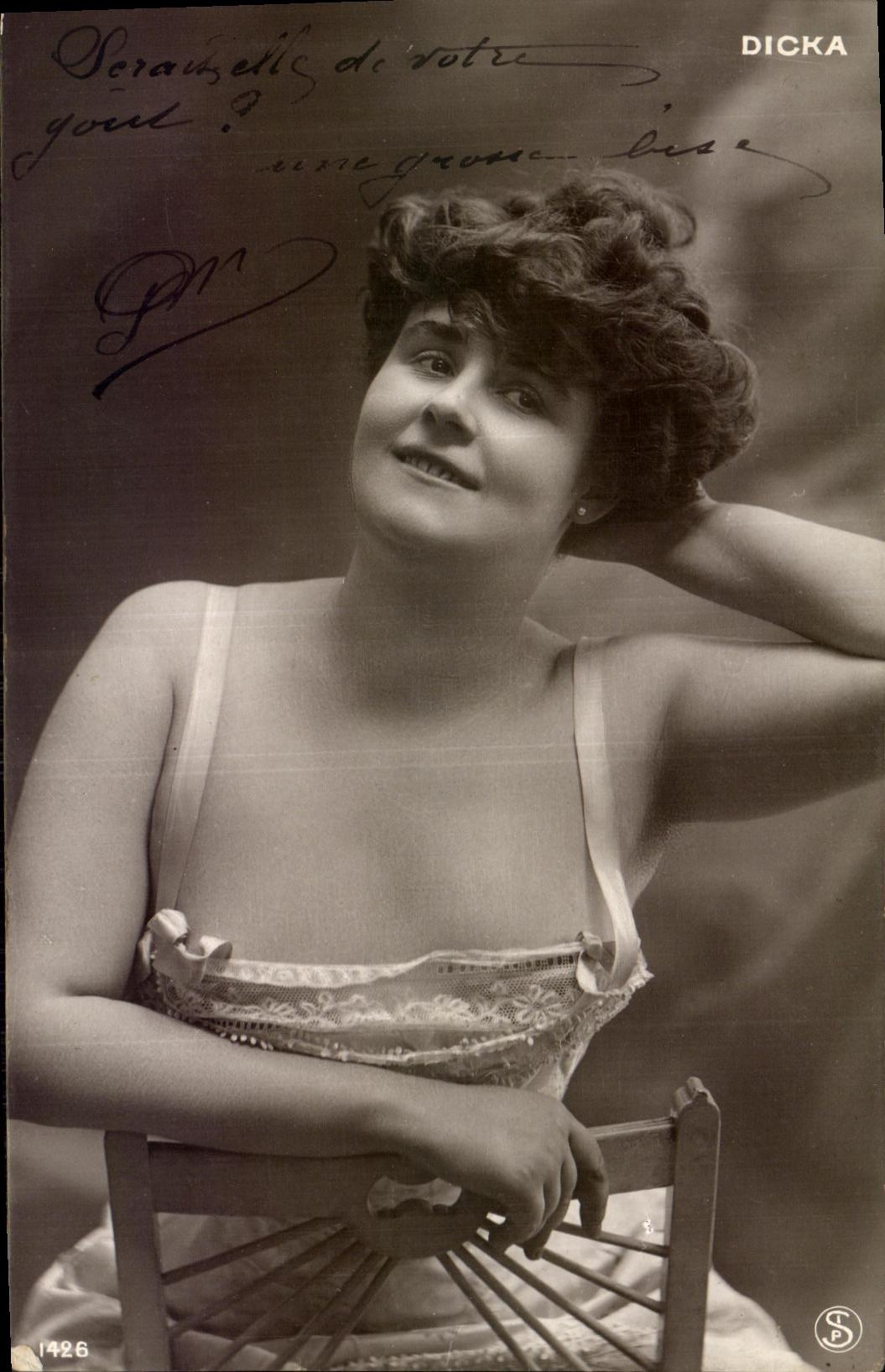 CPA Fantaisie Femme Dicka