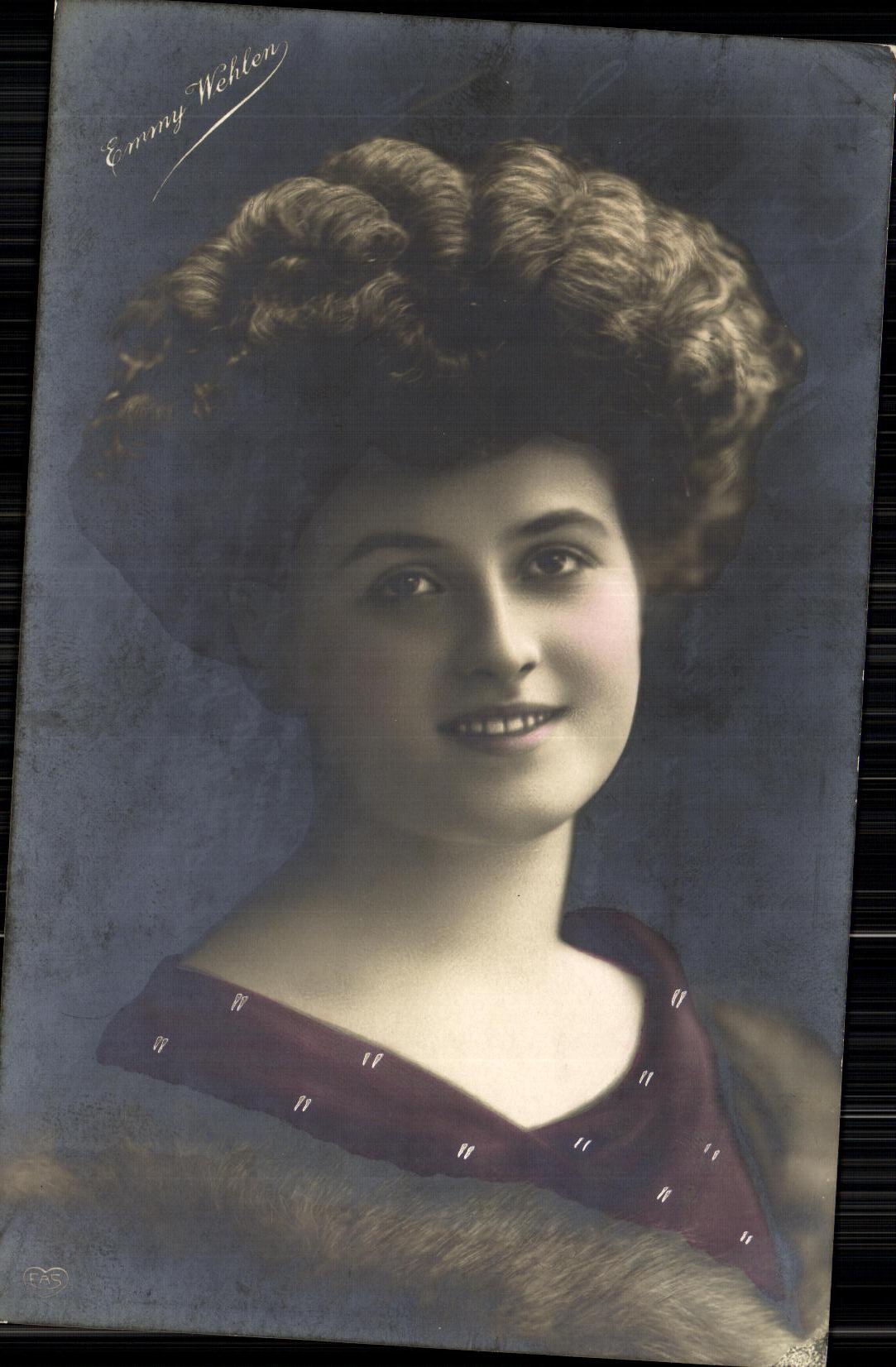 CPA Fantaisie Femme Emmy Wehlen