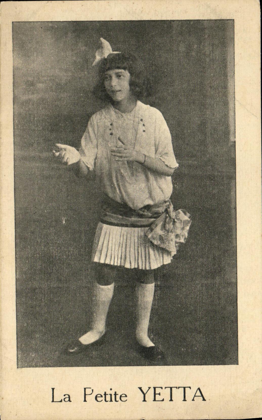 CPA Fantaisie Femme La petite Yetta