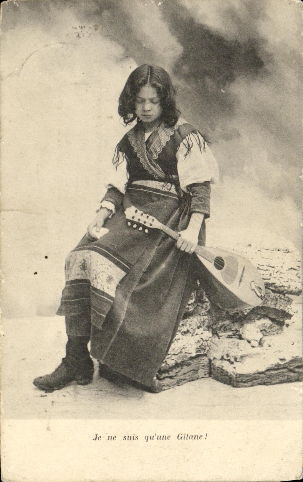 CPA Fantaisie Femme Je ne suis qu une gitane