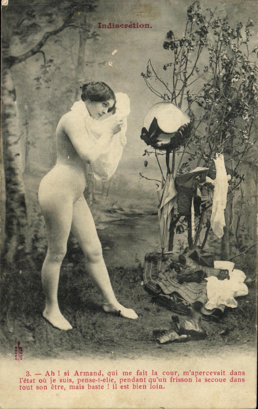 CPA Fantaisie Femme Indiscretion