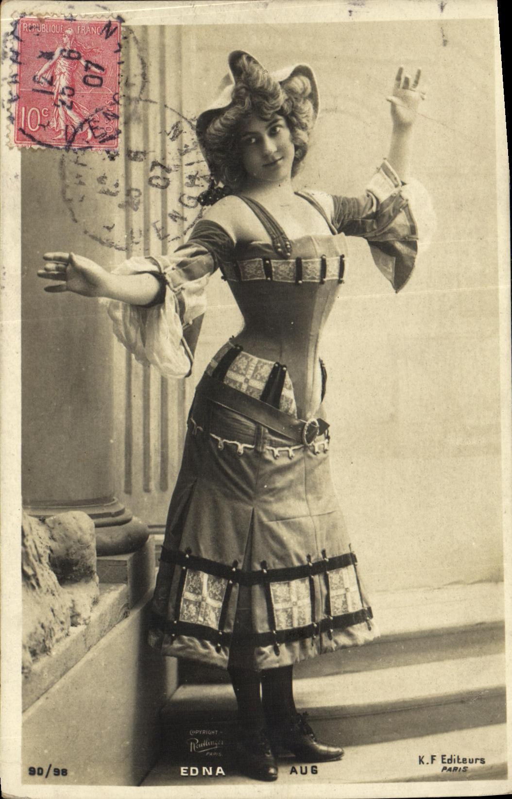 CPA Fantaisie Femme Edna Aug