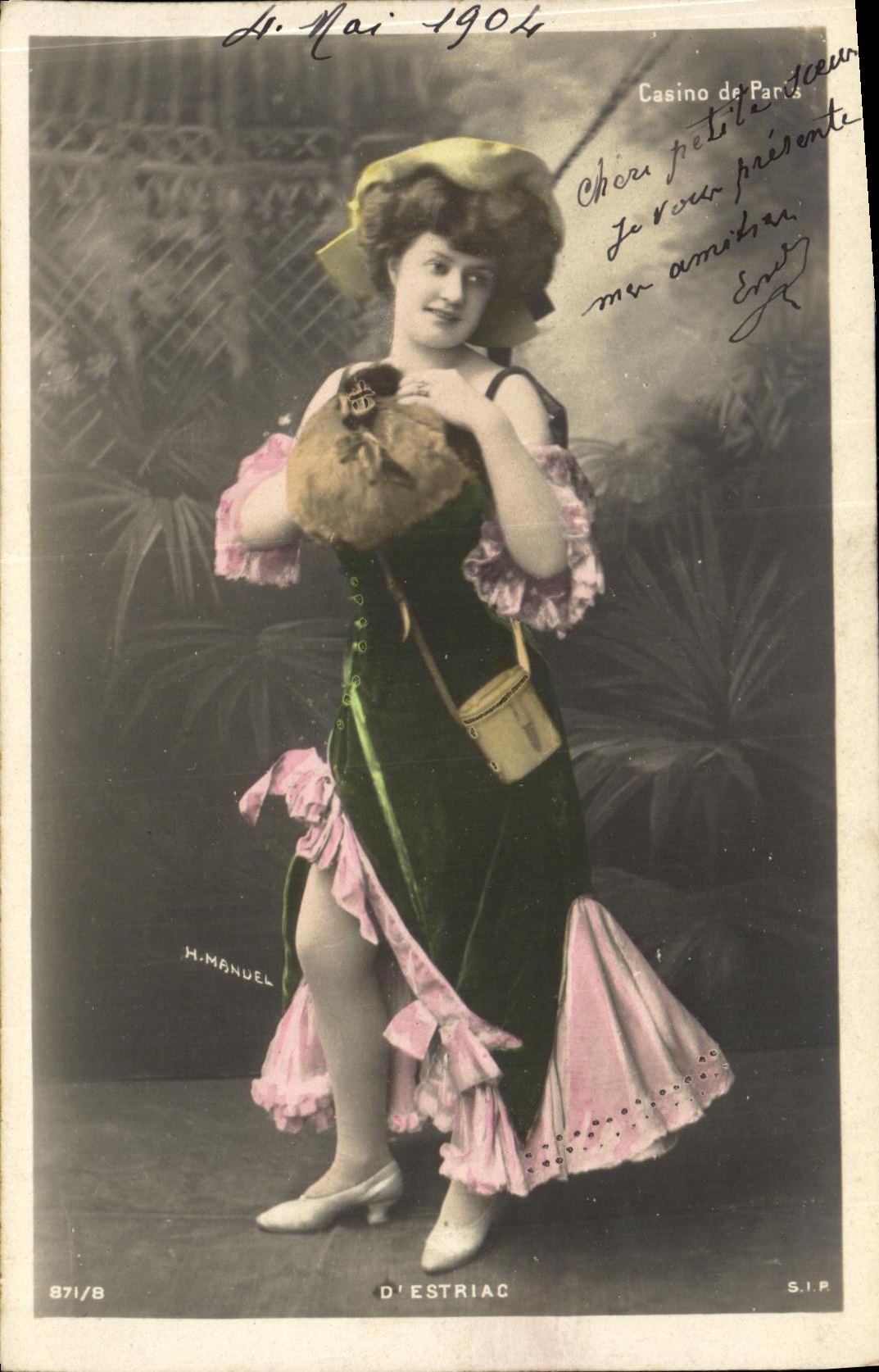 CPA Fantaisie Femme Casino de Paris D Estriac