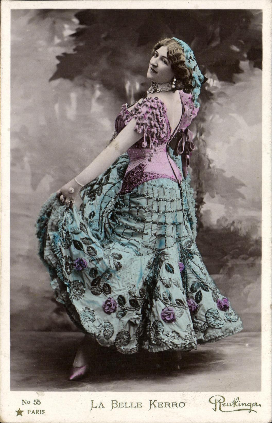 CPA Fantaisie Femme La belle Kerro