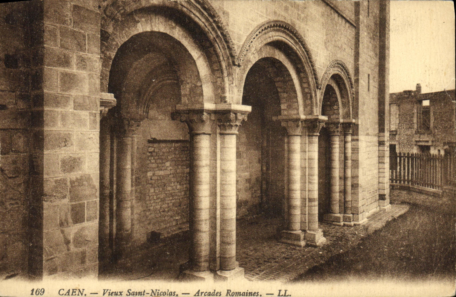 VINTAGE POSTCARD Caen Old Saint Nicolas Roman Arcades