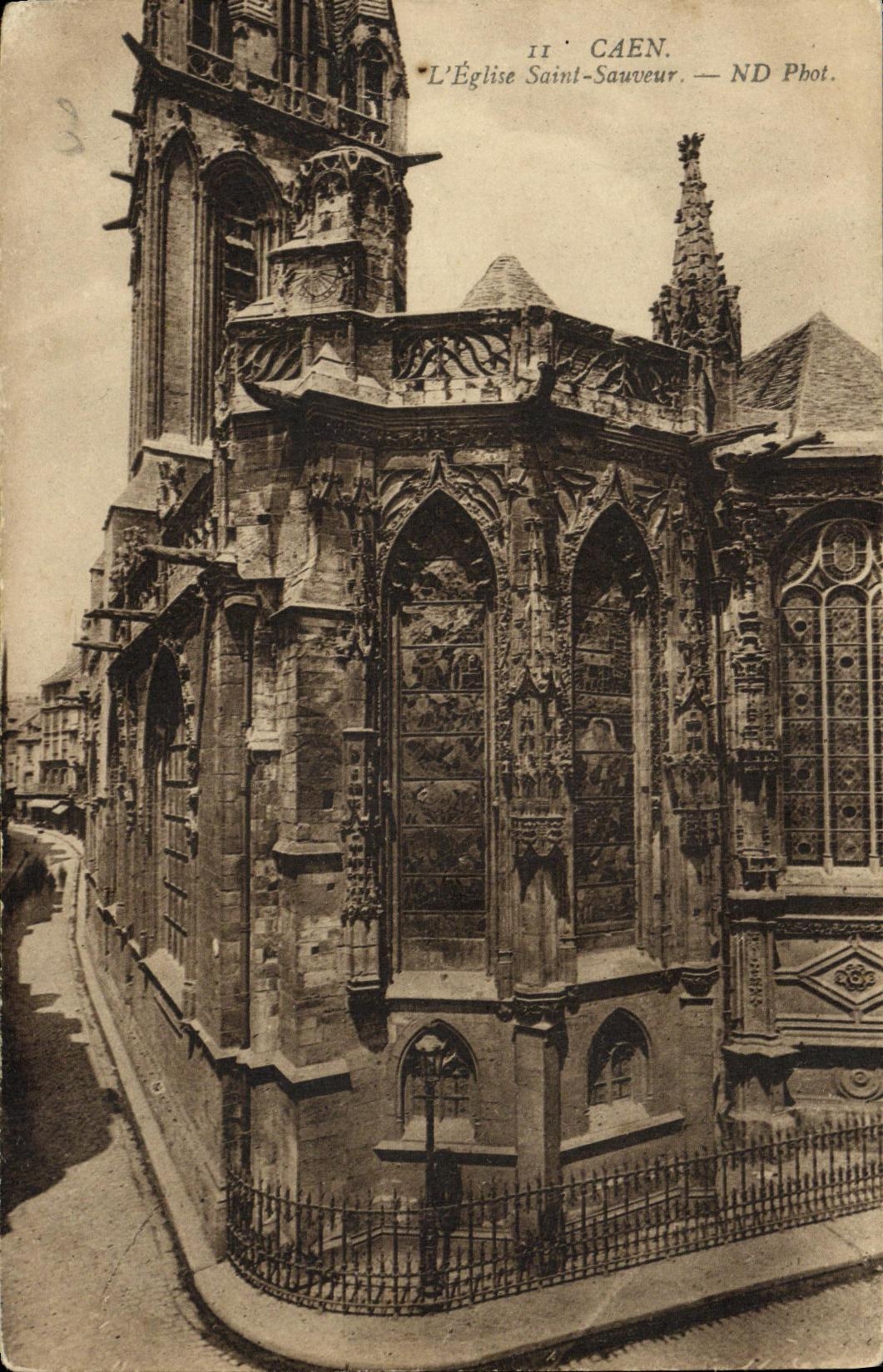 VINTAGE POSTCARD Caen L Church Holy Saver