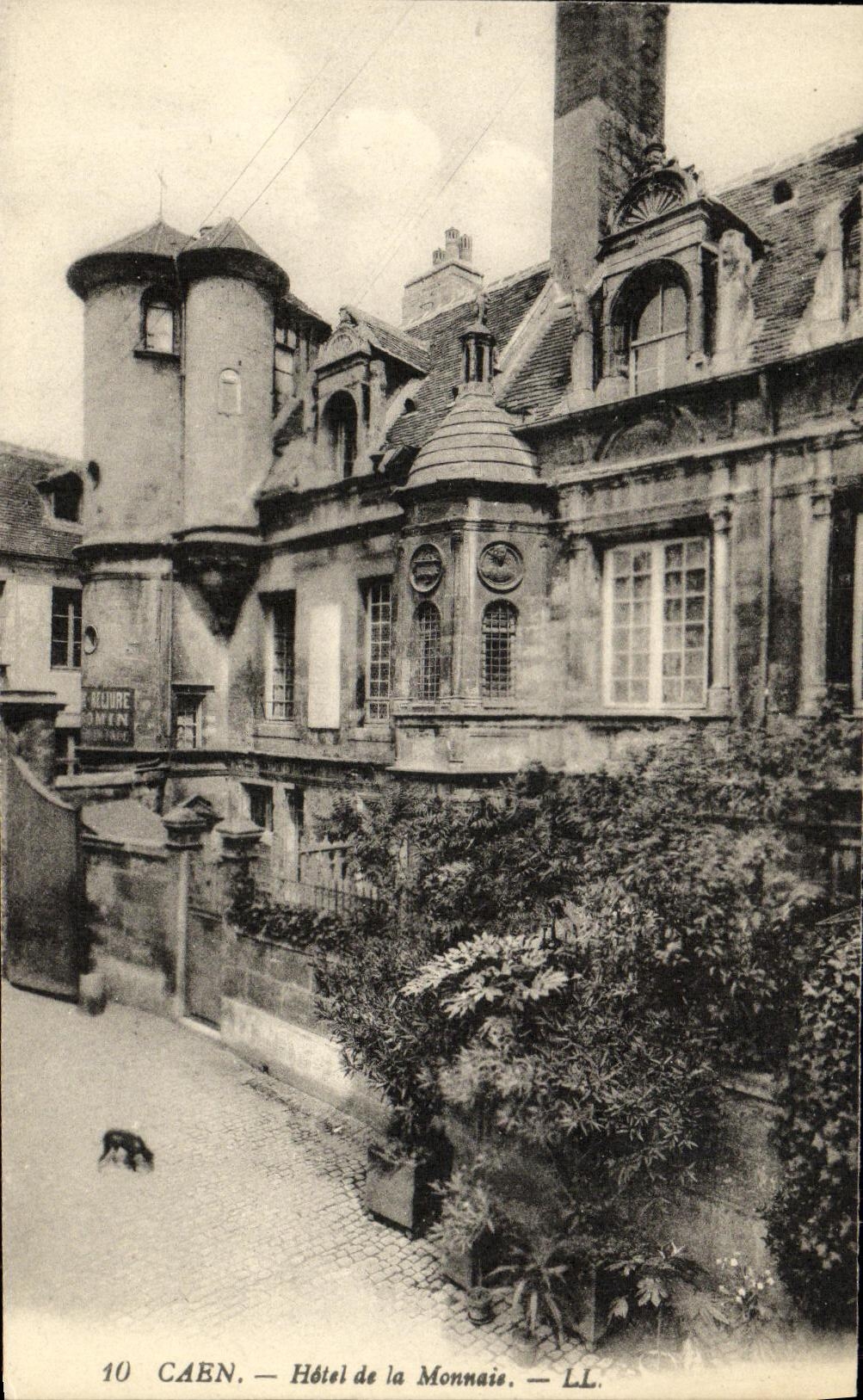 VINTAGE POSTCARD Caen L Old Hotel of Monnale