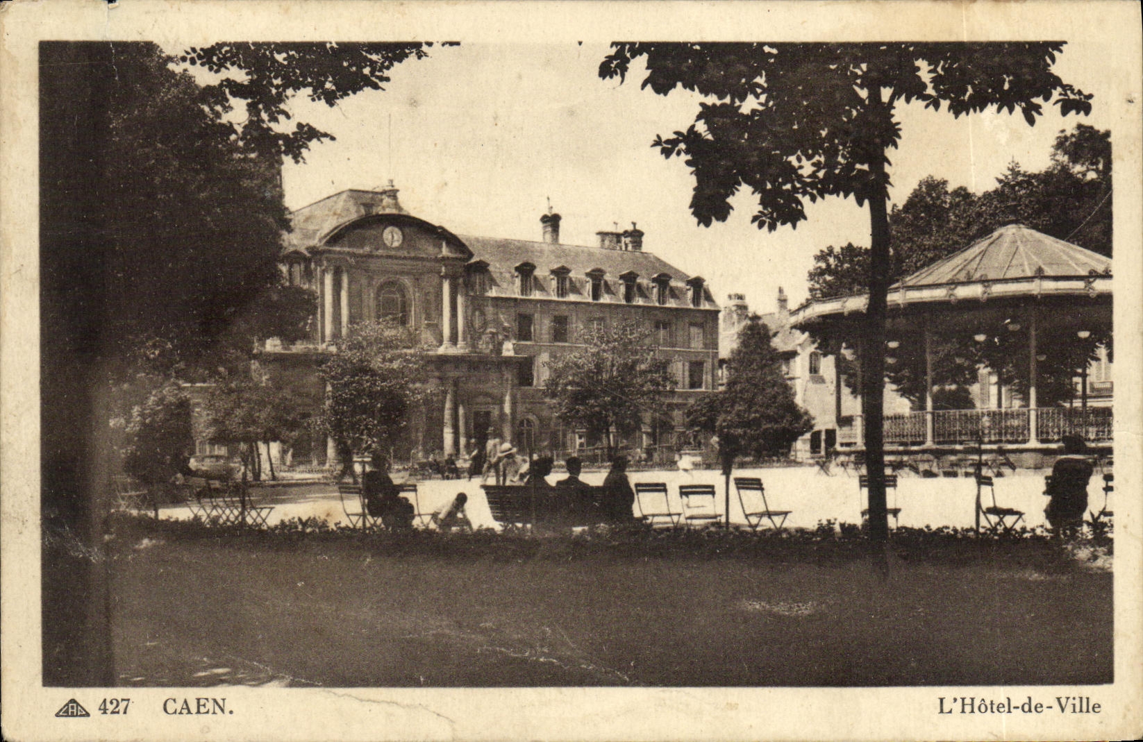 VINTAGE POSTCARD Caen L Hotel City