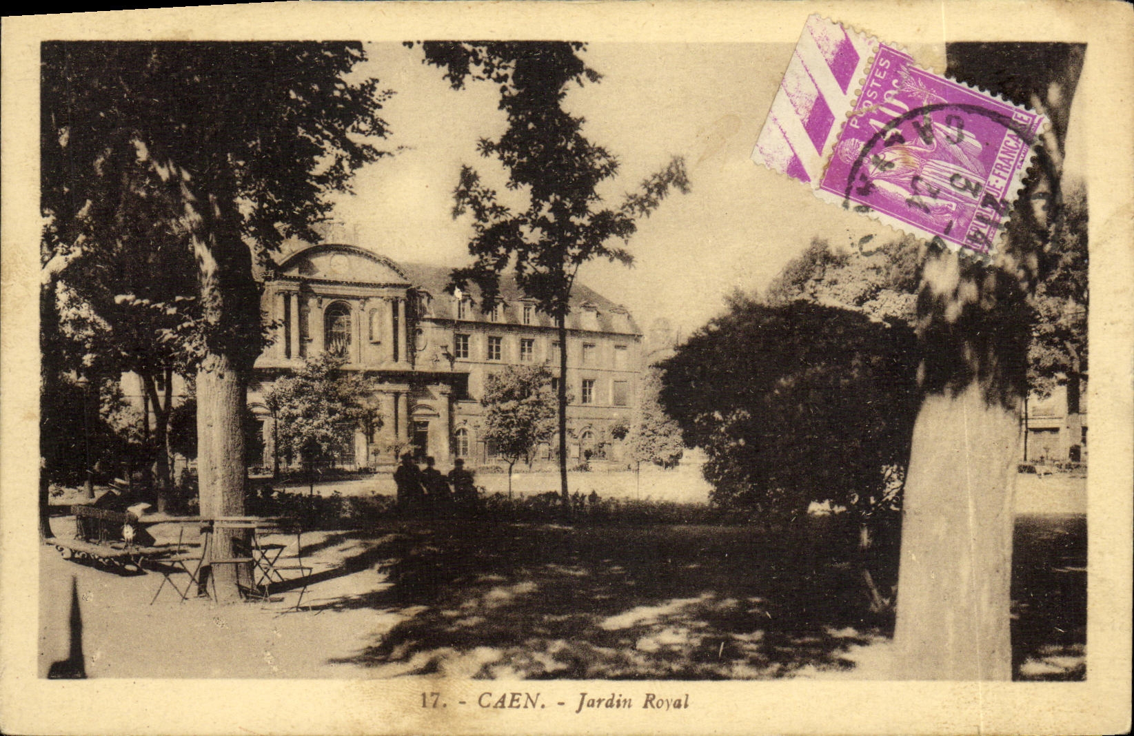 VINTAGE POSTCARD Caen the Royal Garden