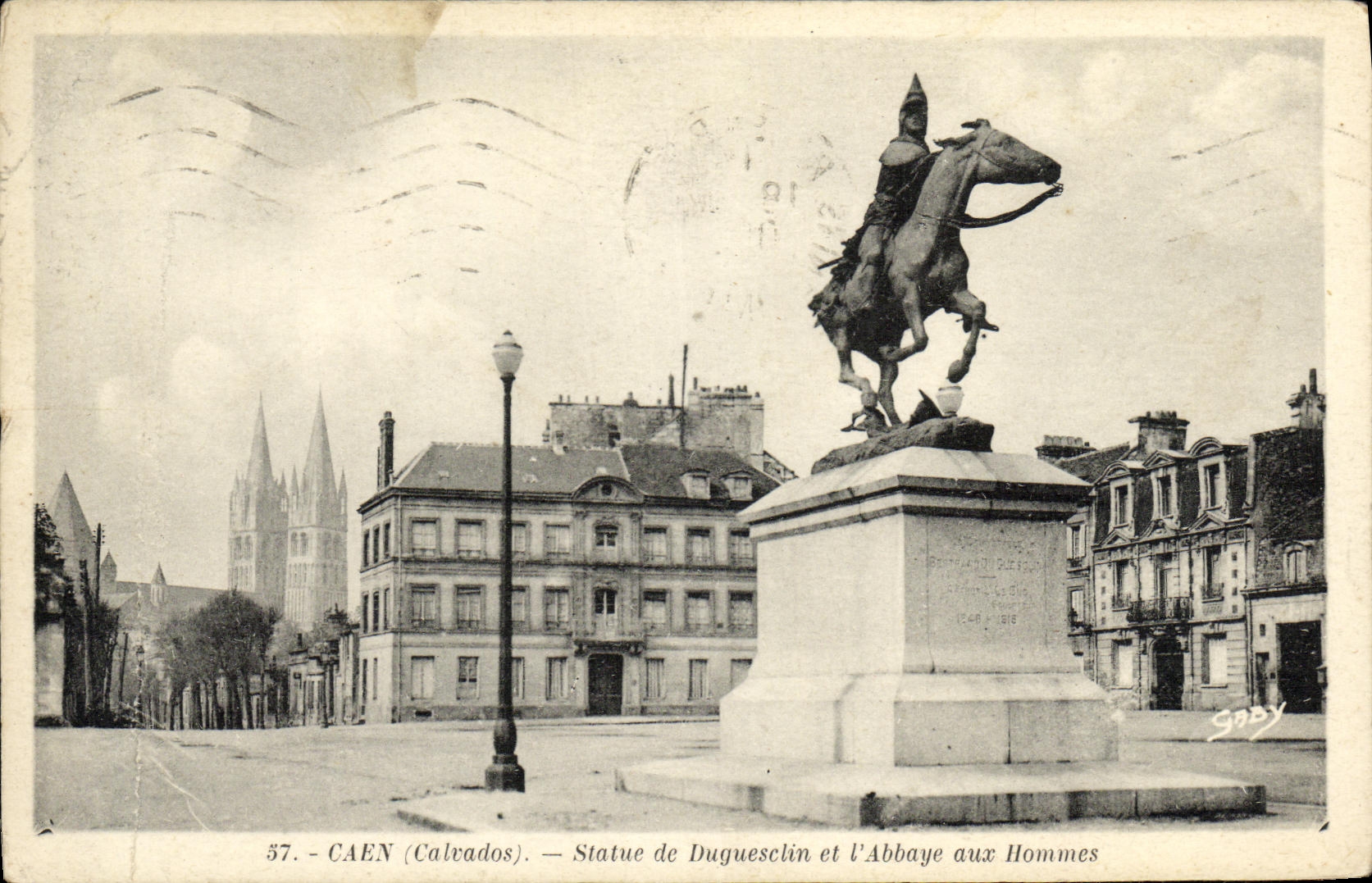 VINTAGE POSTCARD Caen Rules of Duguesclin and Abbaye to the Men