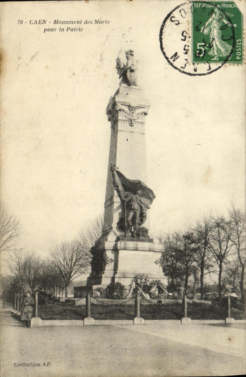 VINTAGE POSTCARD Caen Monument of Died For the Fatherland
