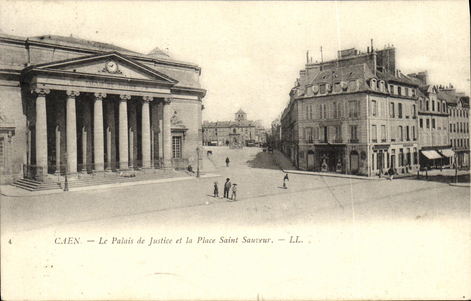 VINTAGE POSTCARD Caen Law courts and Place Saint Saver