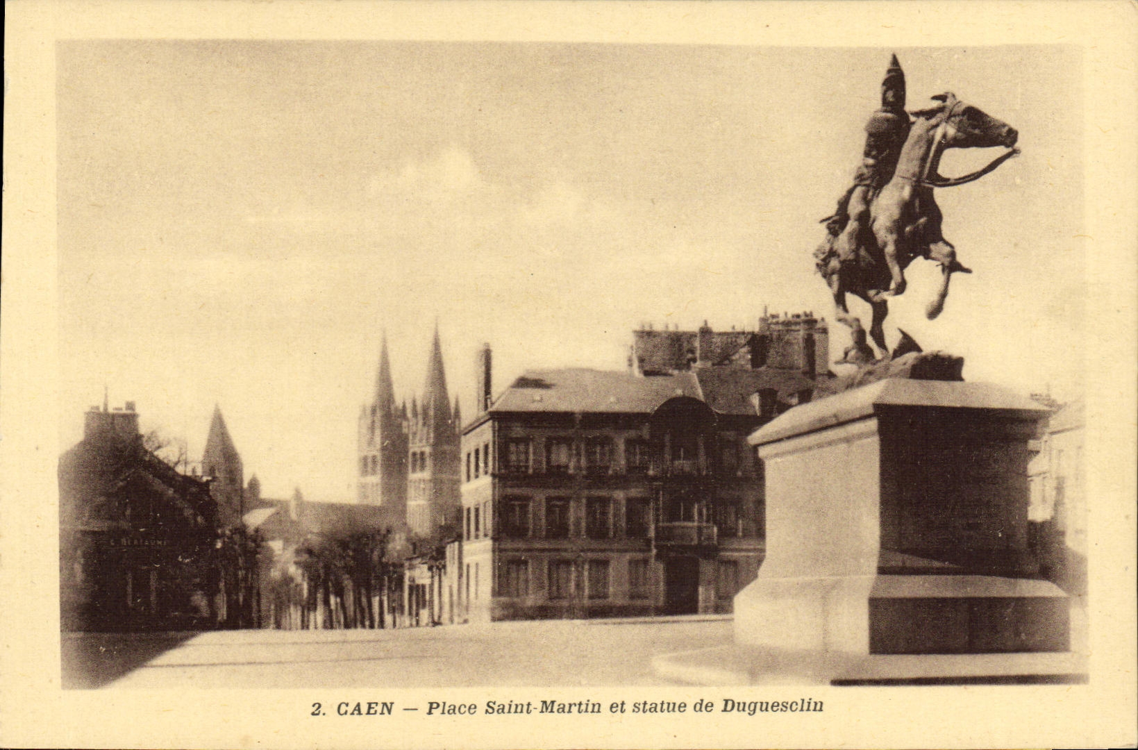 VINTAGE POSTCARD Caen Places Martin Saint and Statue of Duguesclin