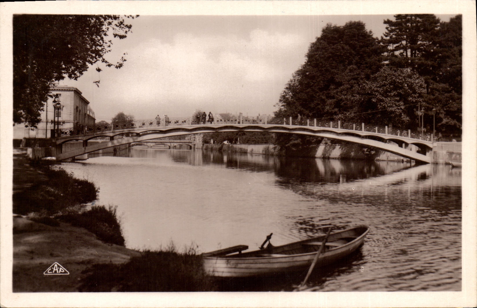 CPSM Caen the new footbridge on L Decorates
