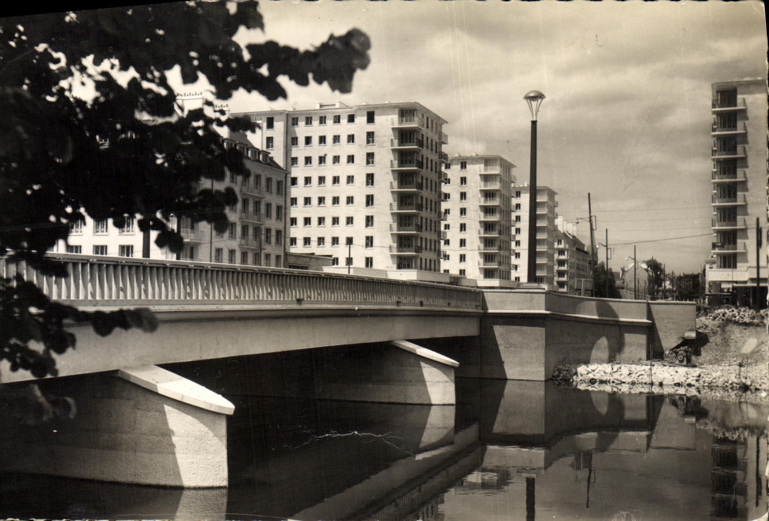 CPSM Caen the Bridge on L Decorates