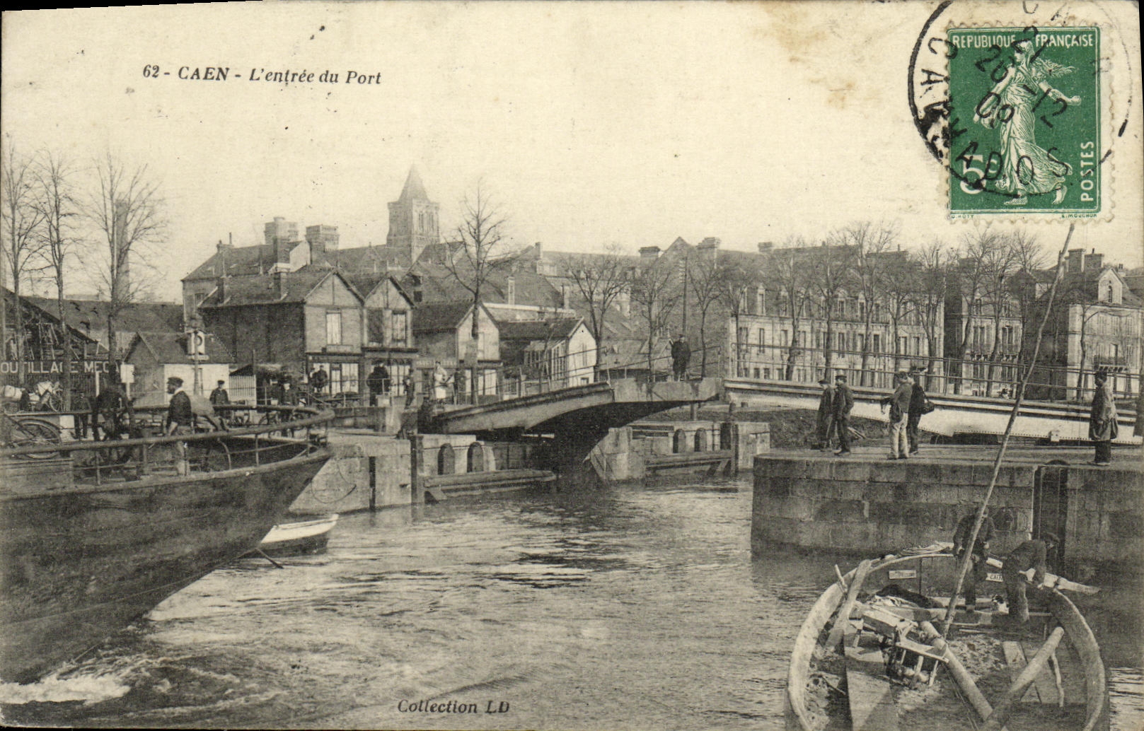 VINTAGE POSTCARD Caen L Entered of the Port Boats