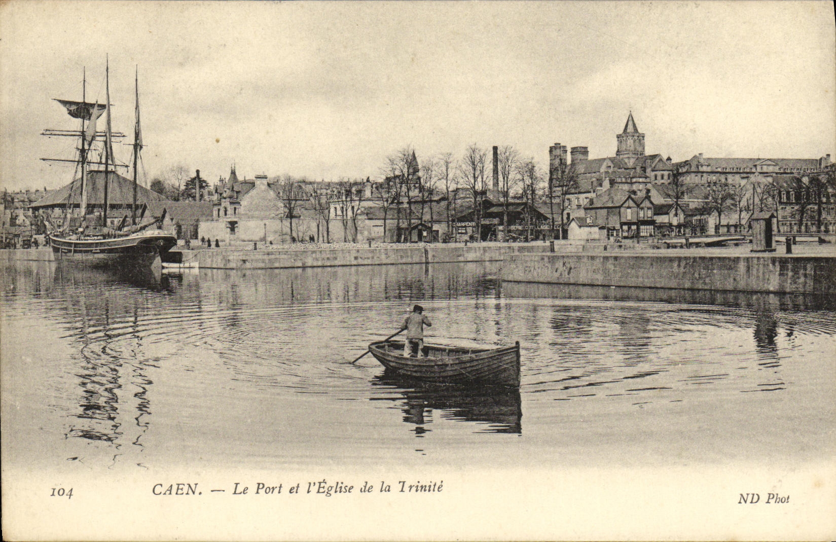 VINTAGE POSTCARD Caen the Port and L Church of the Trinity Boats