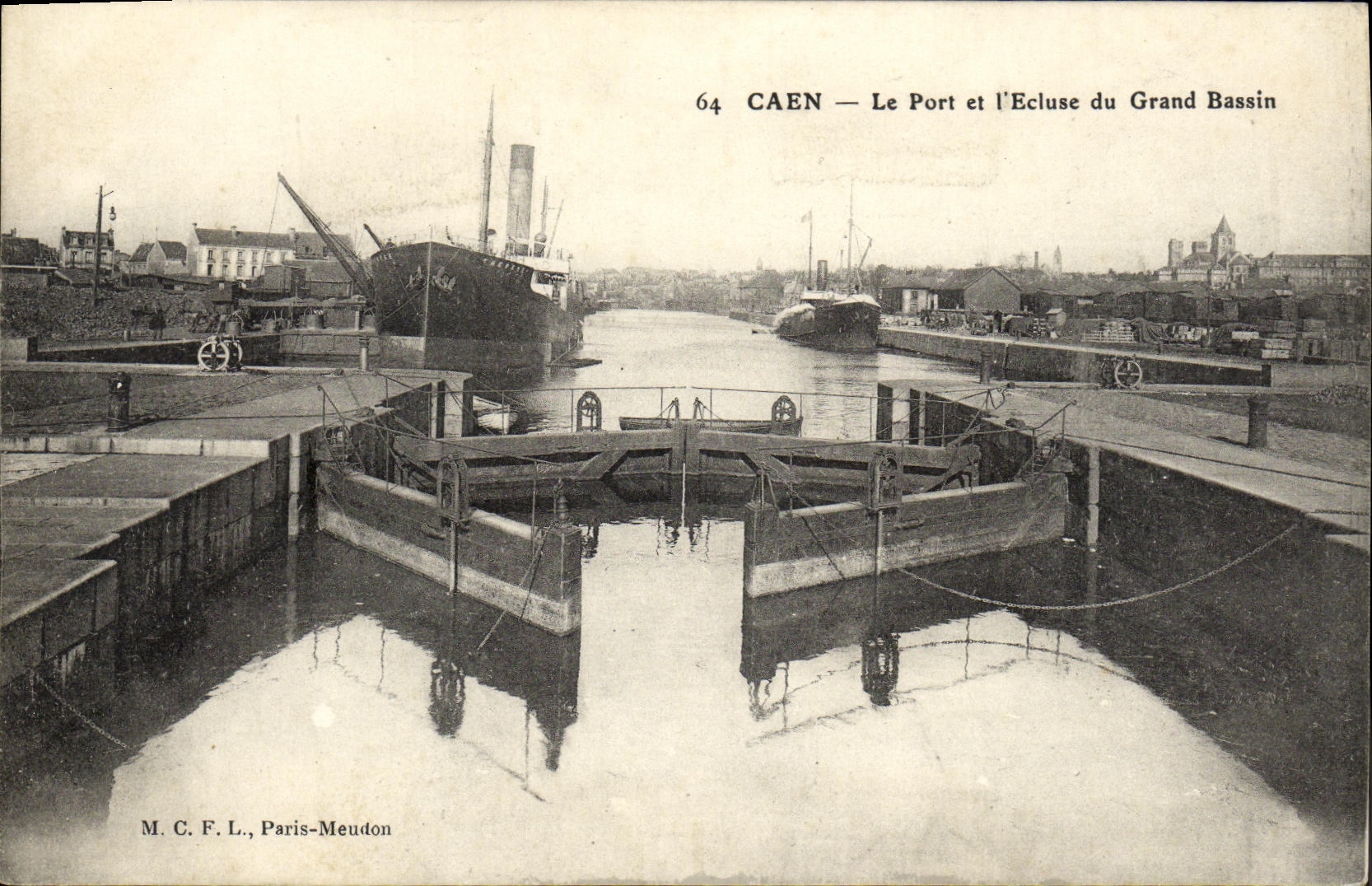 VINTAGE POSTCARD Caen the Port and L Locks Large Basin Boats