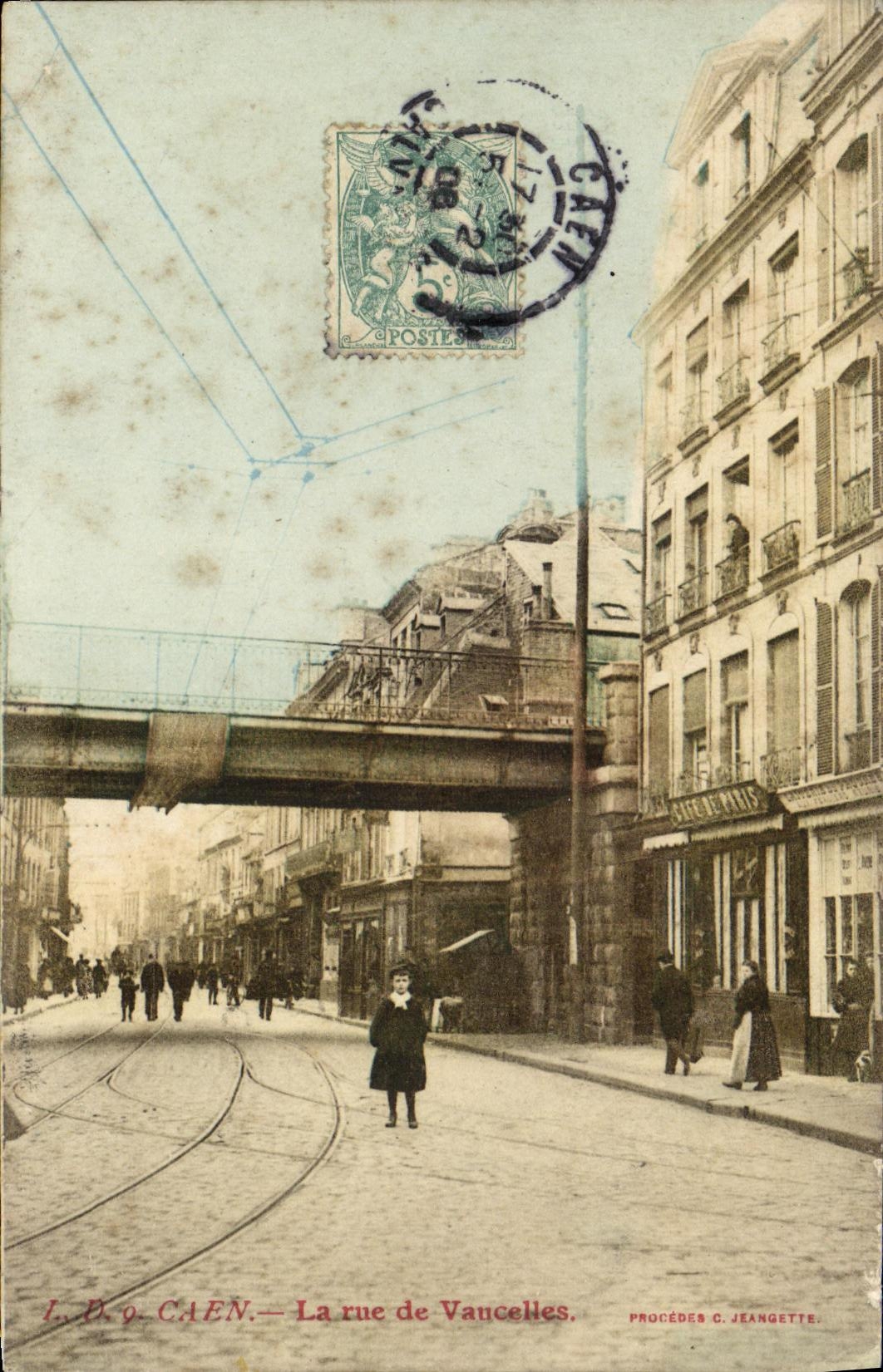 VINTAGE POSTCARD Caen the street of Vaucelles