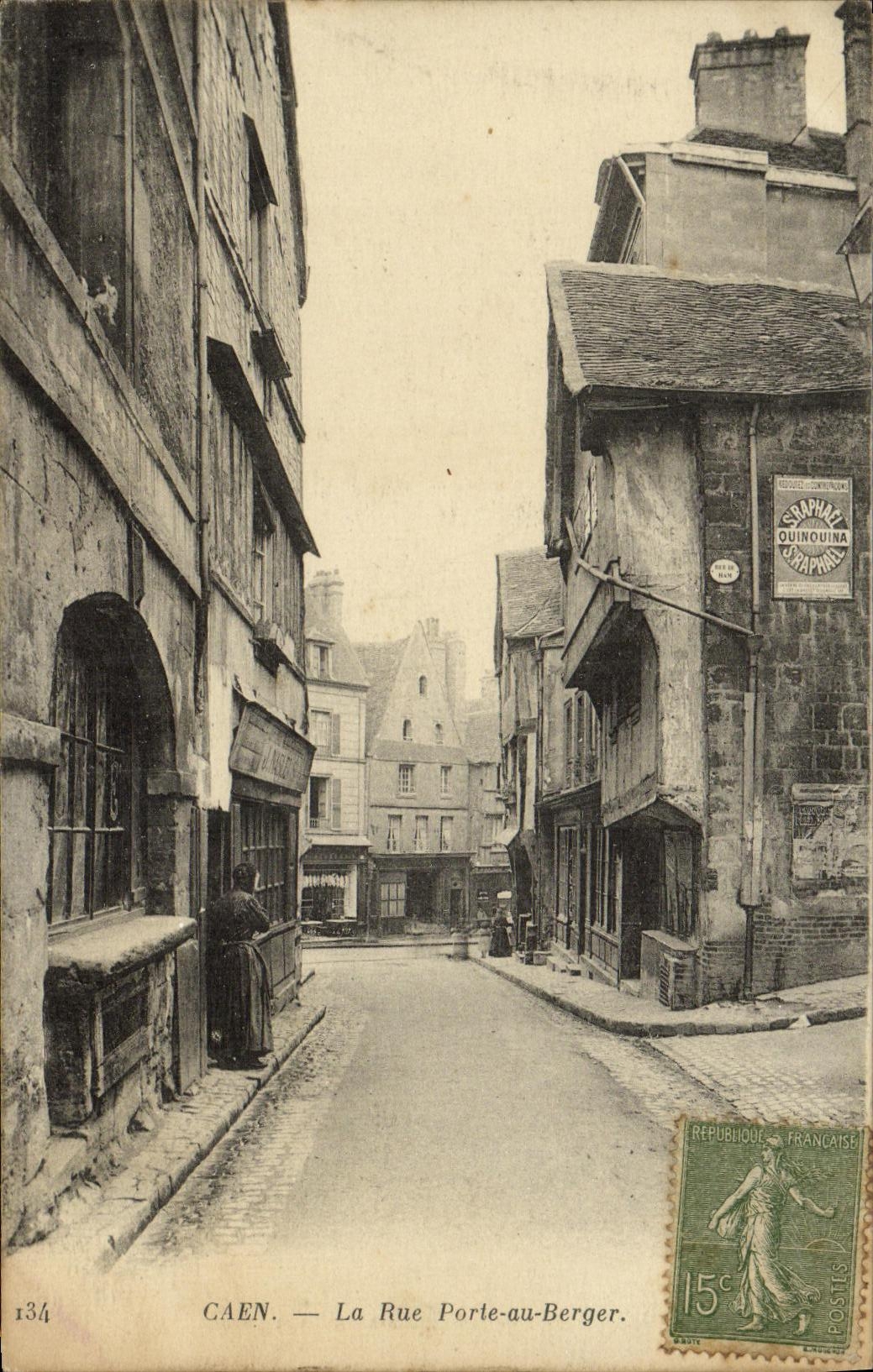 VINTAGE POSTCARD Caen the Street Carries to the Shepherd