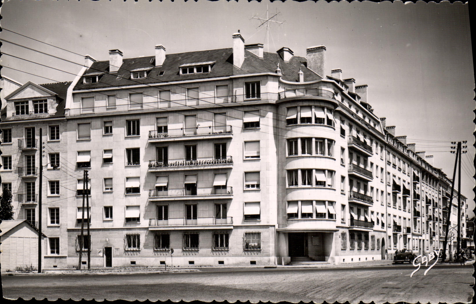 POSTAL MODERNA caminata de Caen de senora de Sevigne