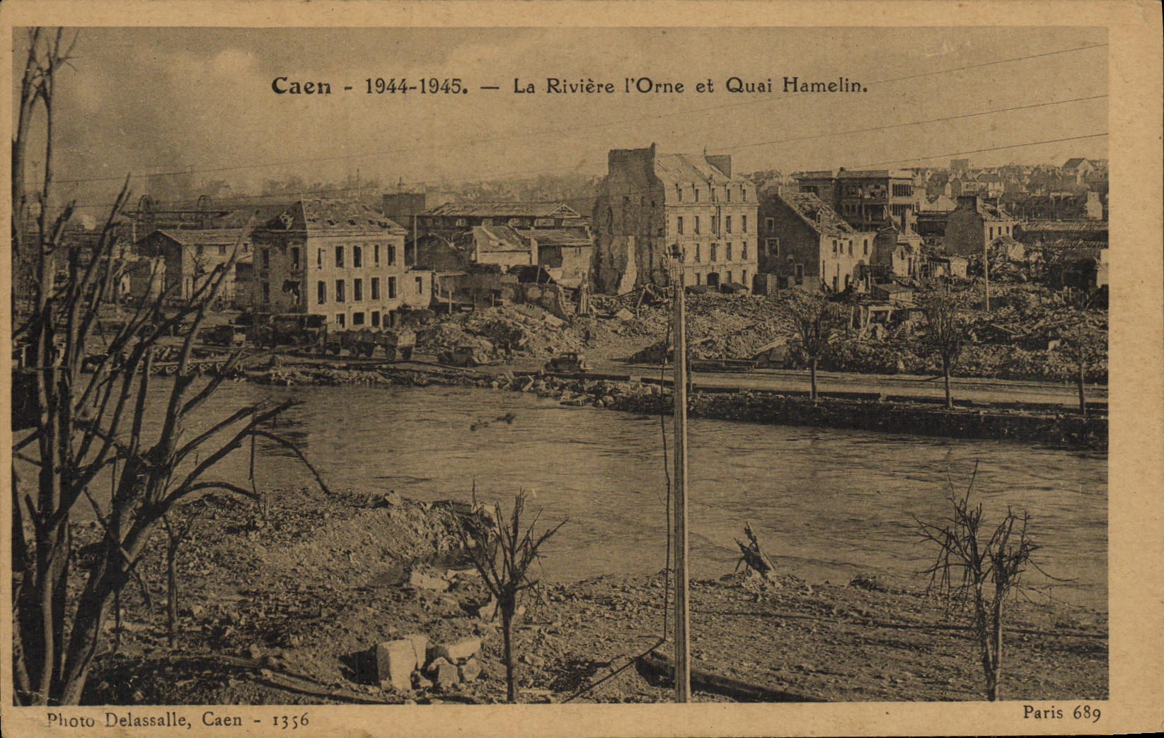 POSTAL Caen de la VENDIMIA que el rio L adorna y Quay Hamelin Militaria