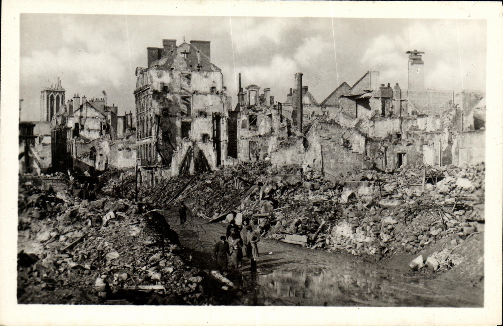 La VENDIMIA POSTAL Caen junio Militaria julio de 1944 coloca a Jean santo los accesos de L hotel D Inglaterra