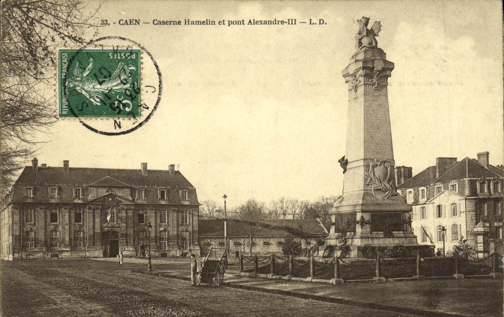 Cuarteles y Pont Alejandro de Caen Hamelin de la POSTAL de la VENDIMIA III Militaria