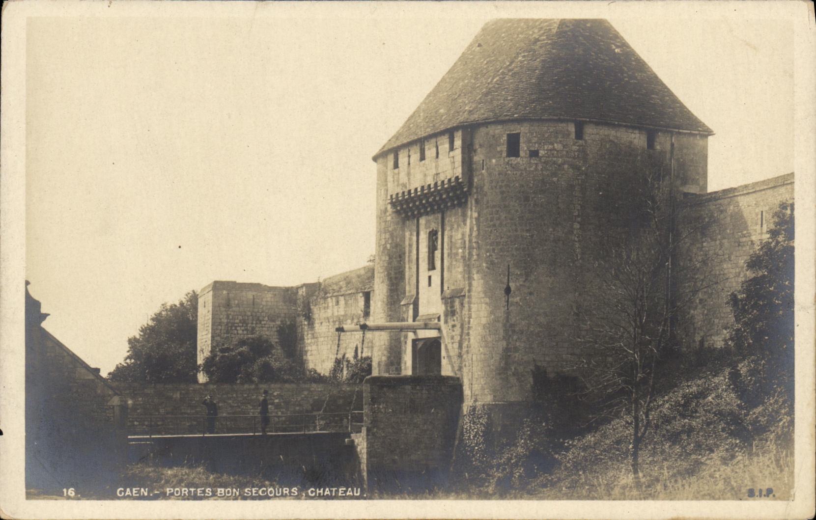 La POSTAL Caen de la VENDIMIA bloquea el buen castillo de la ayuda