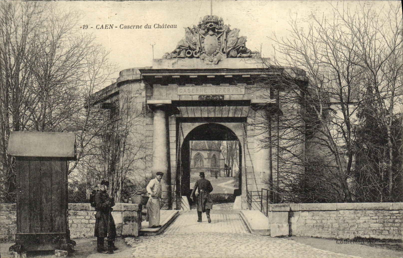 Cuarteles de Caen de la POSTAL de la VENDIMIA de los soldados de Militaria del castillo