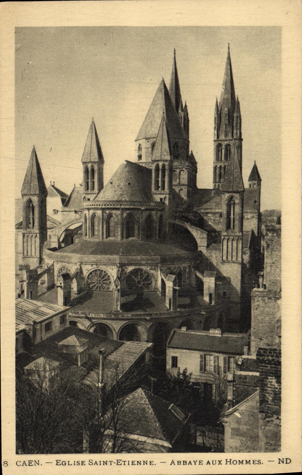 Abadia de Saint E tienne de la iglesia de Caen de la POSTAL de la VENDIMIA con los hogares