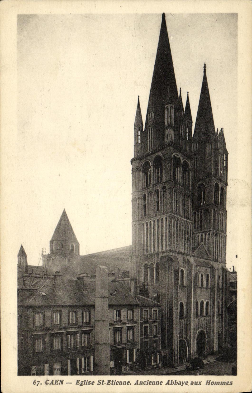 POSTAL Caen L abadia vieja santa de la VENDIMIA de Etienne de la iglesia con los hombres