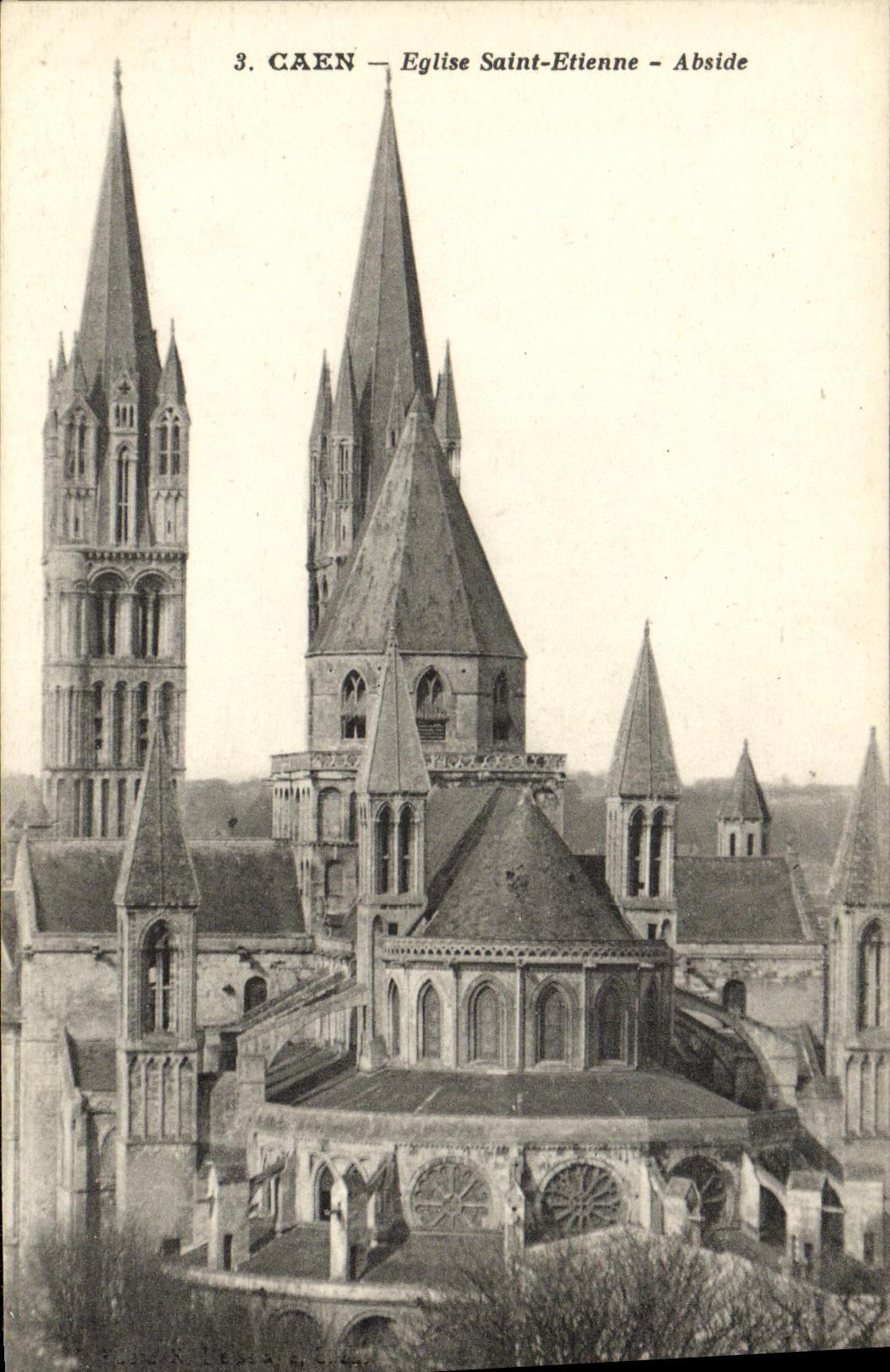 Apse de St  Etienne de la iglesia de Caen de la POSTAL de la VENDIMIA