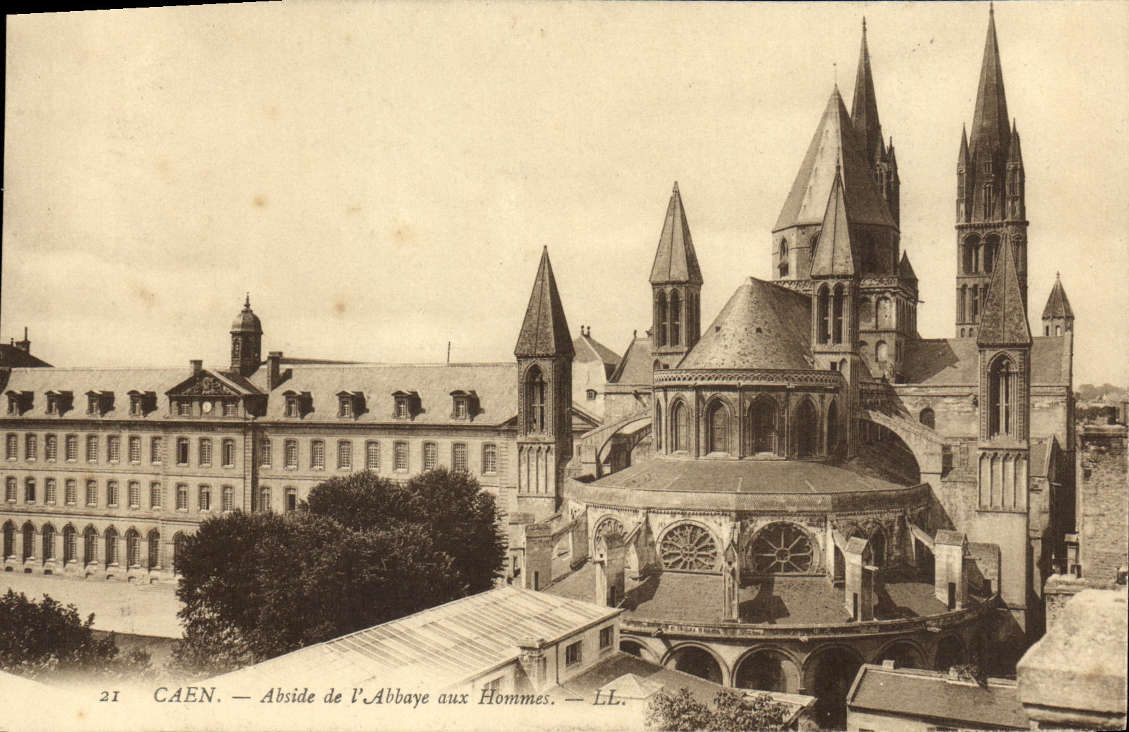Apse de Caen de la POSTAL de la VENDIMIA de L abadia a los hombres