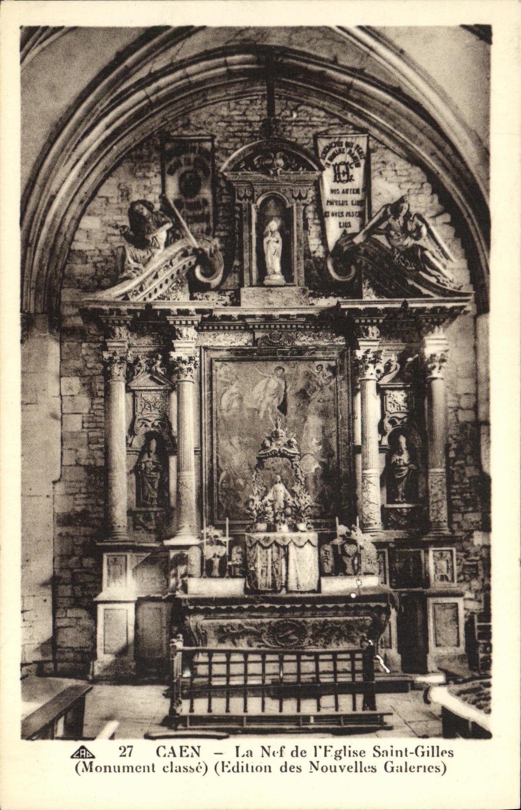 Cubo de Caen de la POSTAL de la VENDIMIA de L iglesia Gil Saint
