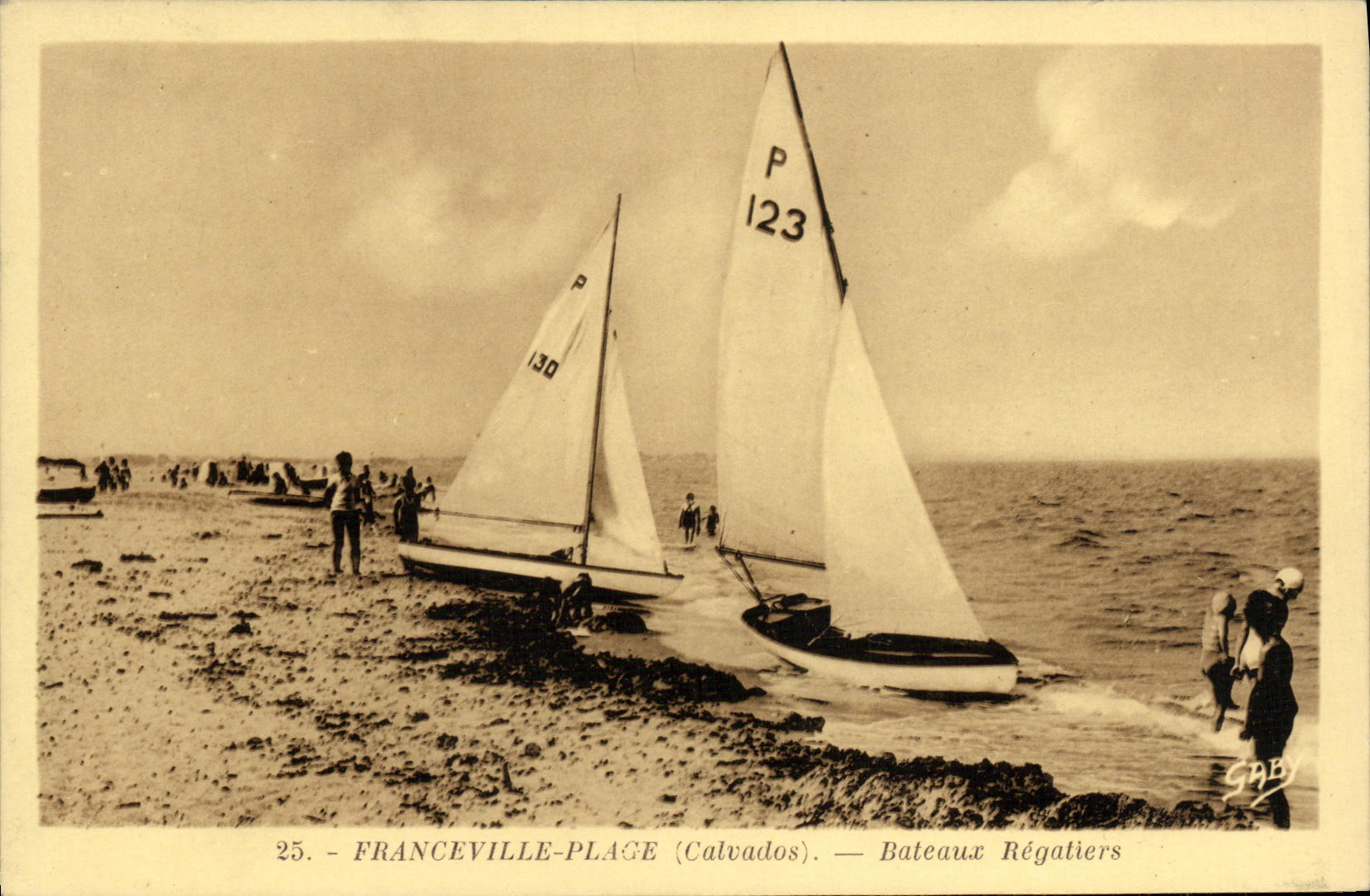 VINTAGE POSTCARD Franceville Beach the Beach Boats