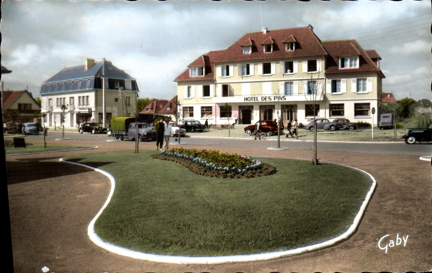 MODERN CARD Franceville Places Beach and hotel of the pines