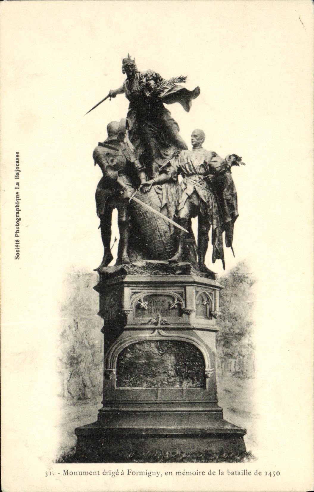 El monumento de la POSTAL de la VENDIMIA fijo tiene Formigny en la memoria del batille de 1450