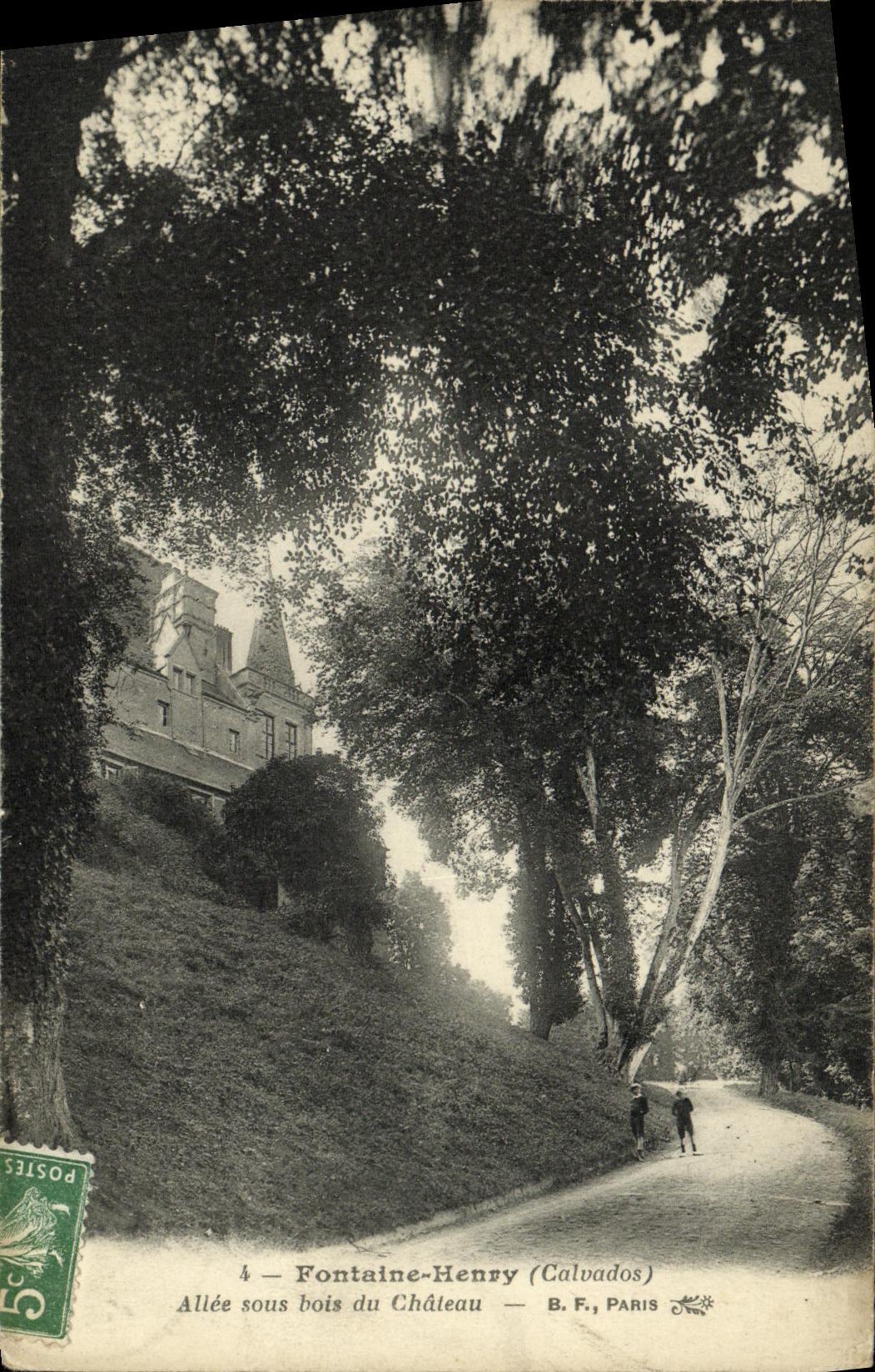 VINTAGE POSTCARD Henry Fountain Gone under wood of the Castle